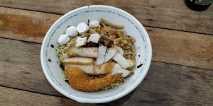Traveling Wisata Kuliner Pontianak - Bakmi Seafood