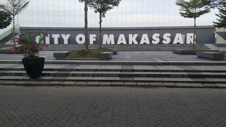 Nyobain Kuliner Makassar - Pusat Kota Makassar