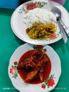 Kuliner Ikan Asar Cili RM Ramayana